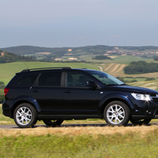 Fiat Freemont 2.0 Multijet 170 HP 4x4 Fiat Freemont 2.0 Multijet 170 HP 4x4