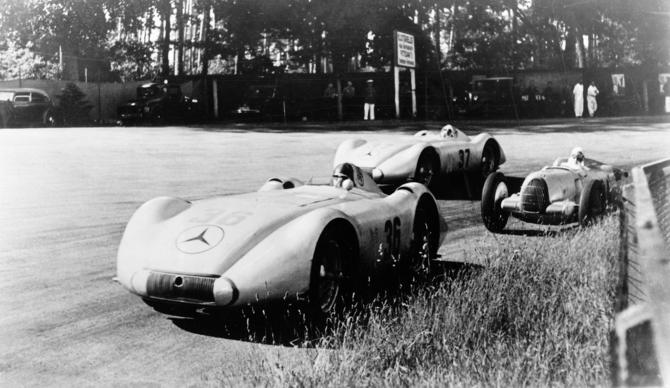 Mercedes-Benz W25 Avus Streamliner Mercedes-Benz W25 Avus Streamliner