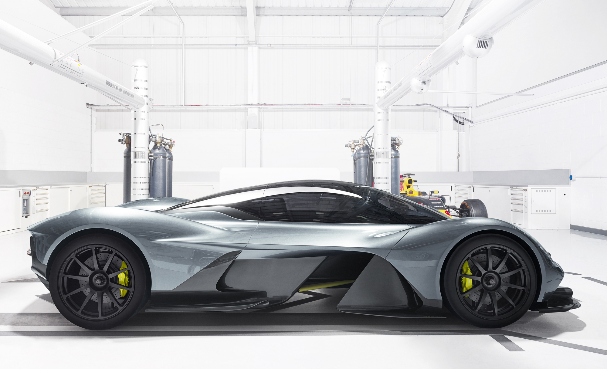 Aston Martin AM-RB 001