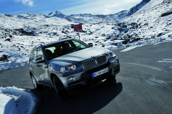 BMW X5 xDrive48i BMW X5 xDrive48i