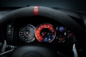The instrument panel gets a redesign for the Nismo