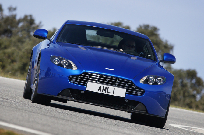 Aston Martin V8 Vantage 4.7 S Sportshift Aston Martin V8 Vantage 4.7 S Sportshift