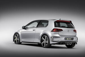Thanks to this engine from the R division the Golf R R400 can reach 100km/h in 3.9 seconds and reach a top speed of 280km/h