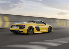 Powered by the same mid-mounted, naturally aspirated 5.2-litre V10 petrol engine as the R8, the R8 Spyder has an output of 540hp
