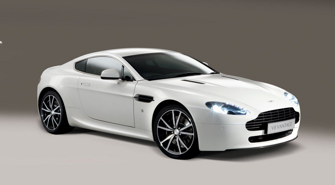 Aston Martin V8 Vantage N420 Sportshift Aston Martin V8 Vantage N420 Sportshift