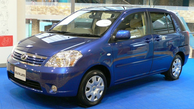 Toyota Raum Toyota Raum