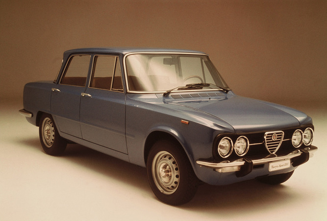 Alfa Romeo Giulia 1300 Super Alfa Romeo Giulia 1300 Super