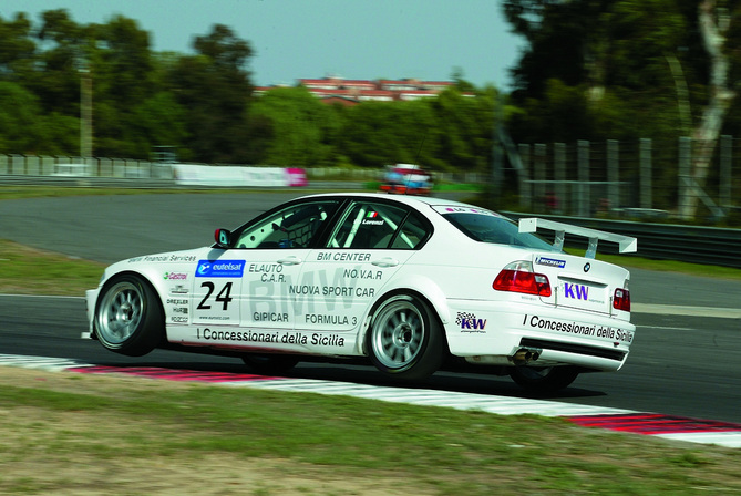 BMW 320i ETCC BMW 320i ETCC