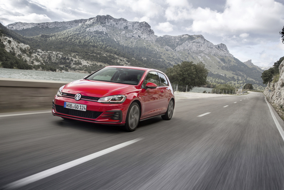 Volkswagen Golf 2.0 TSI DSG GTI