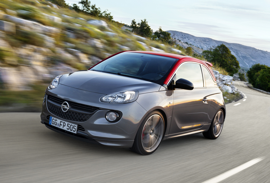 The ADAM S adopts a discreet look, however it still is able to show its dynamic features