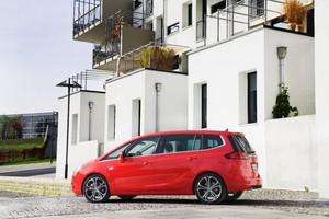 Opel claims that it is the fastest diesel MPV in Europe