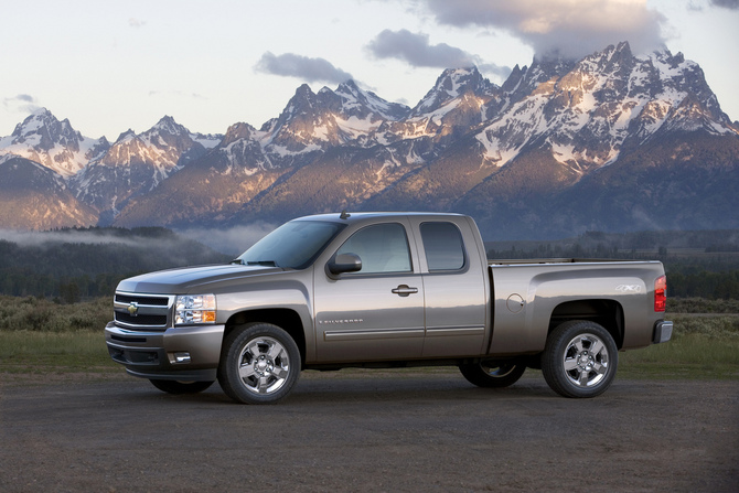 Chevrolet Silverado 1500 Extended Cab 2WD LTZ Standard Box Chevrolet Silverado 1500 Extended Cab 2WD LTZ Standard Box