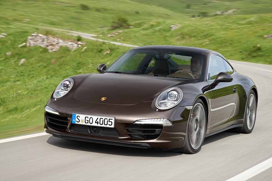 The Carrera 4 will make its US debut in LA